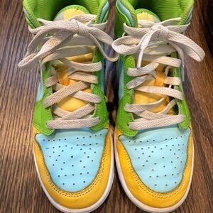 Nike Kids Green and Yellow Sneakers